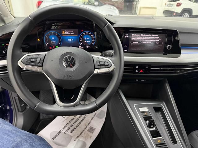 Volkswagen Golf 2021