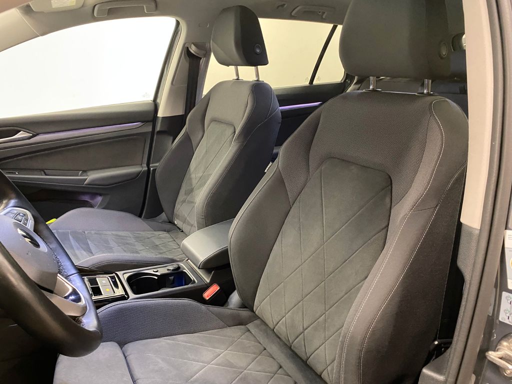 Volkswagen Golf 2022