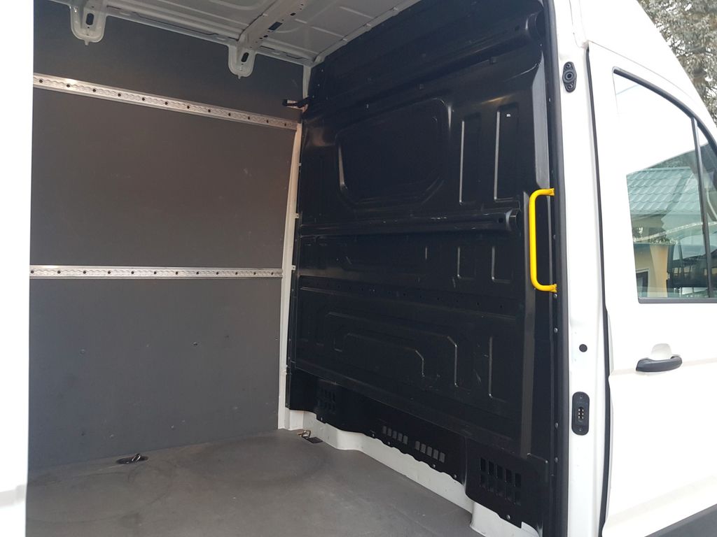 Volkswagen Crafter 2023