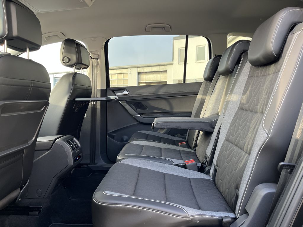 Volkswagen Touran 2025