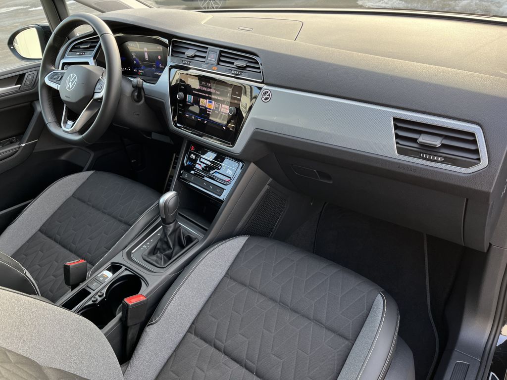 Volkswagen Touran 2025