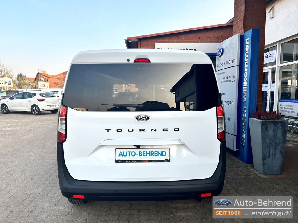 Ford Tourneo Courier 2026