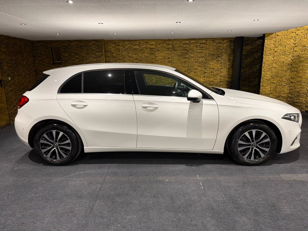 Mercedes-Benz A 180 2022