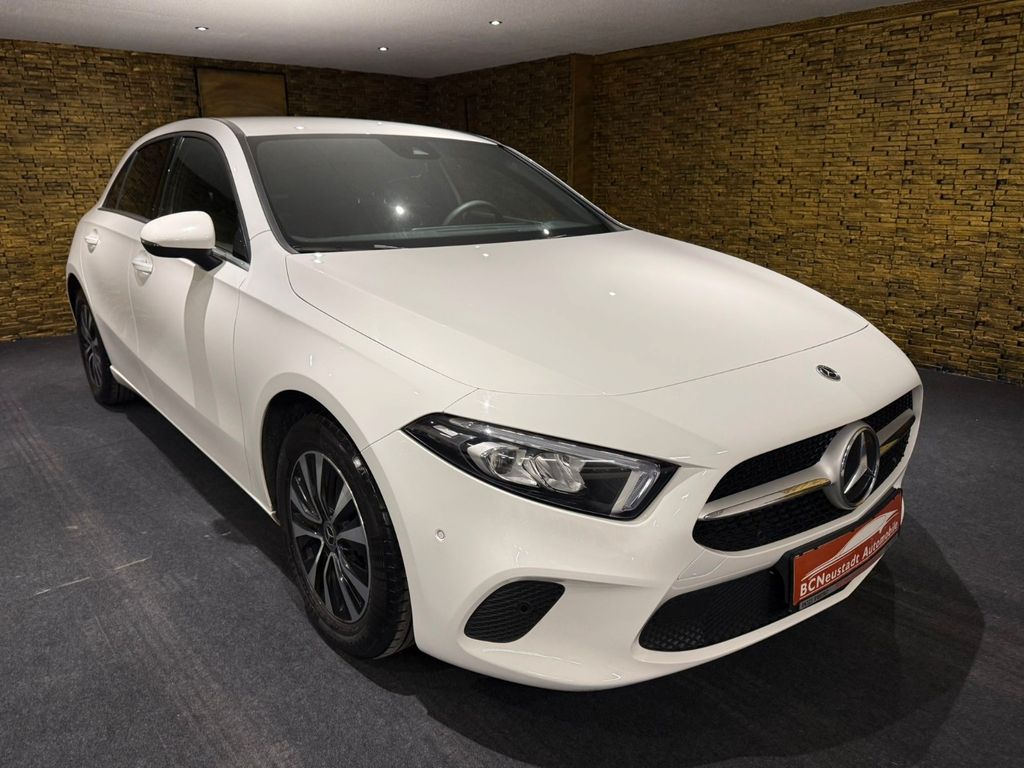 Mercedes-Benz A 180 2022