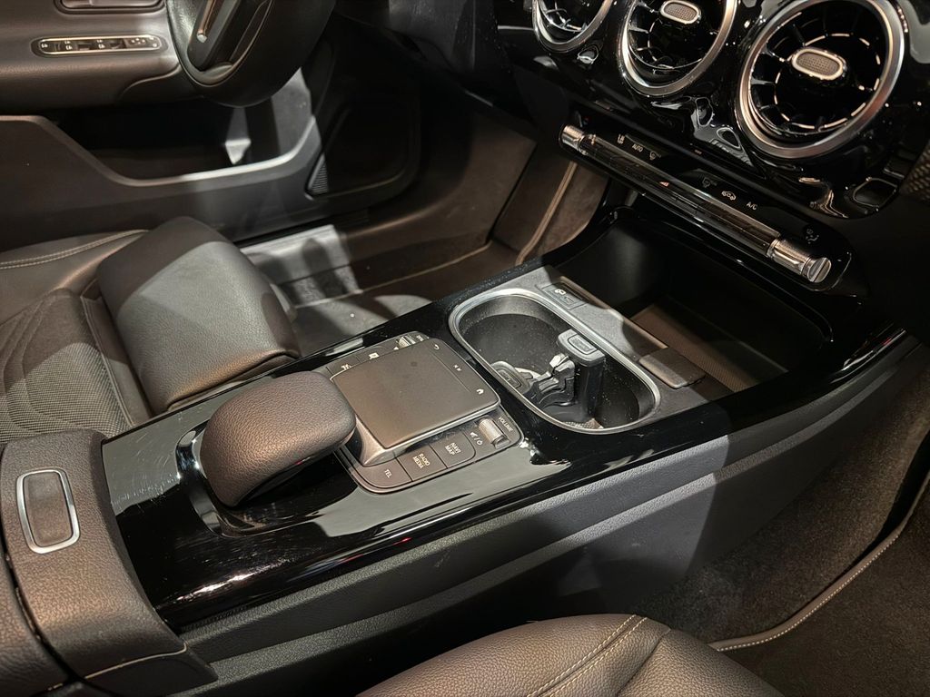 Mercedes-Benz A 180 2022