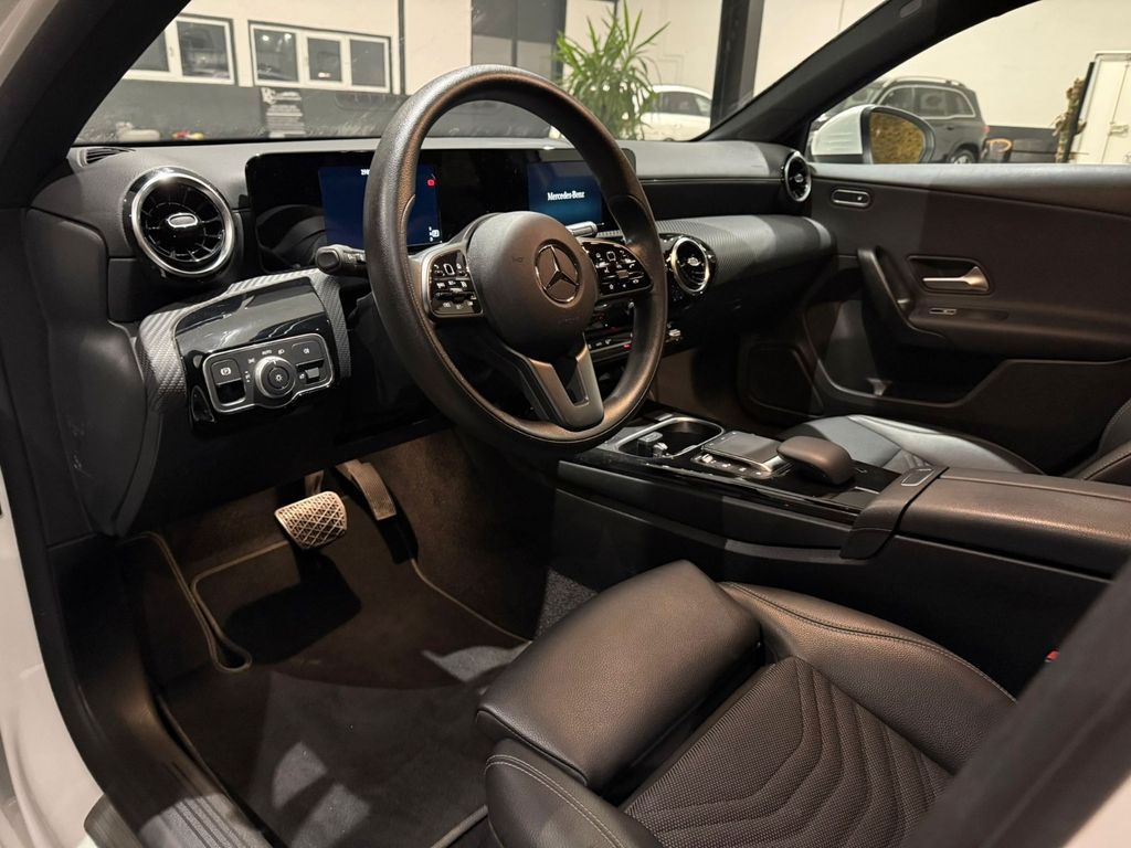 Mercedes-Benz A 180 2022