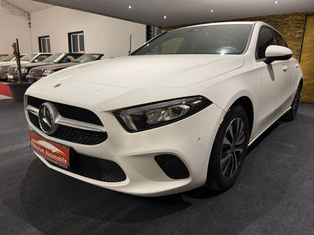 Mercedes-Benz A 180 2022