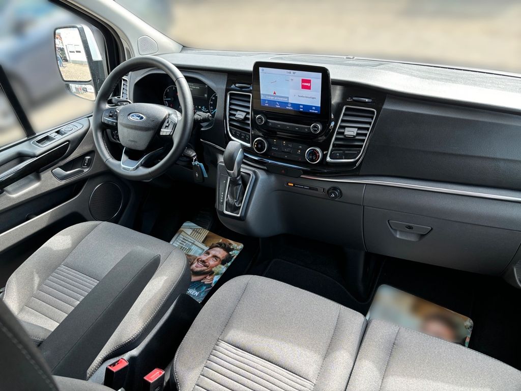Ford Tourneo Custom 2023