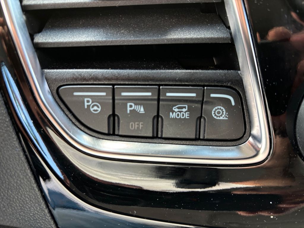 Ford Tourneo Custom 2023