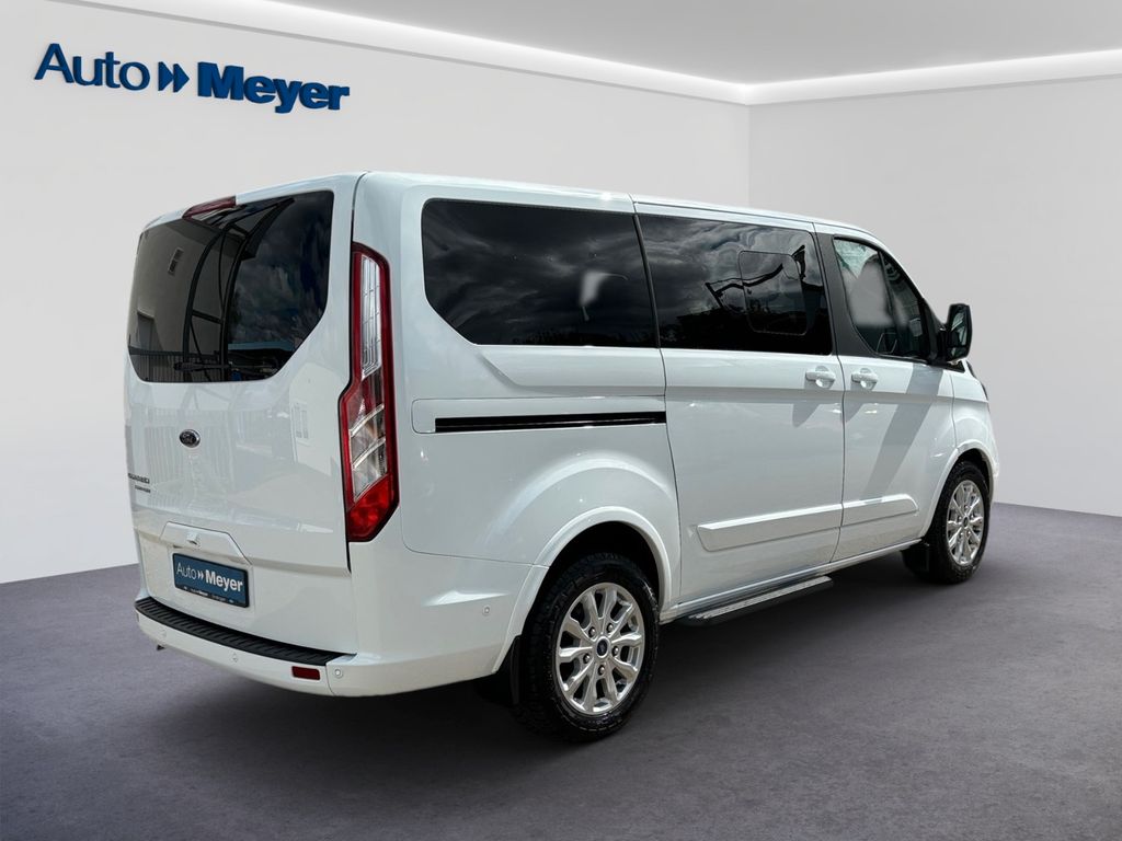 Ford Tourneo Custom 2023