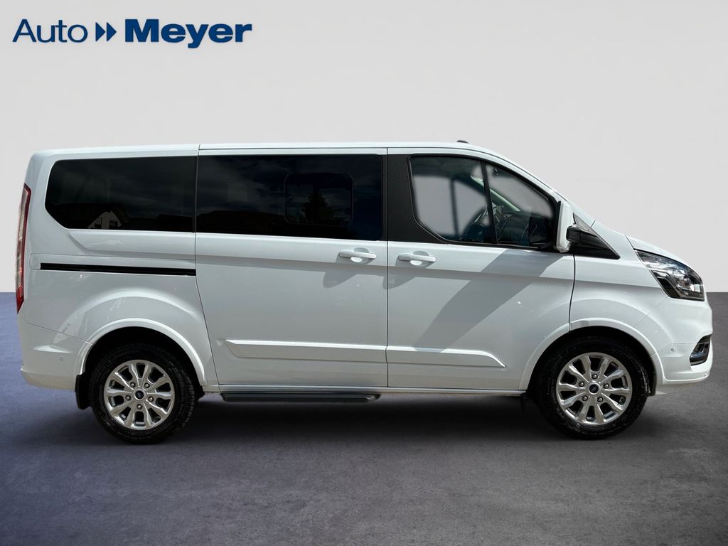 Ford Tourneo Custom 2023