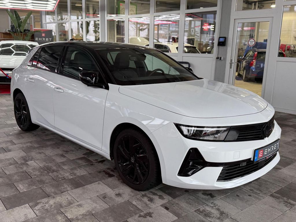 Opel Astra 2023