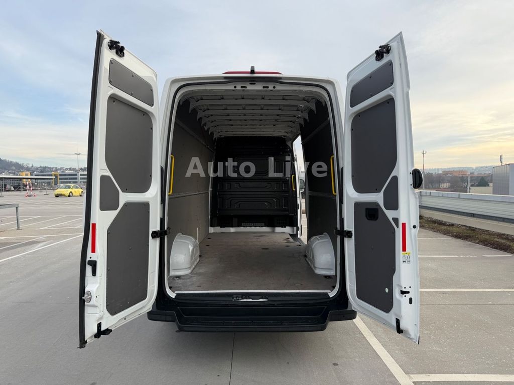 Volkswagen Crafter 2024