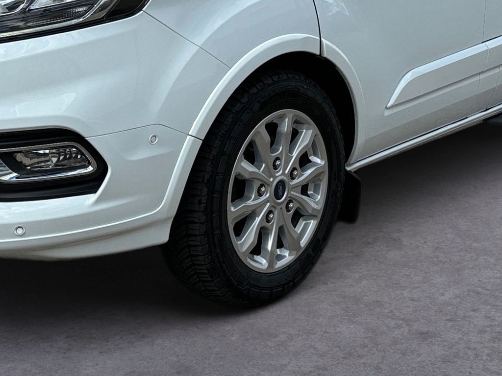 Ford Tourneo Custom 2023
