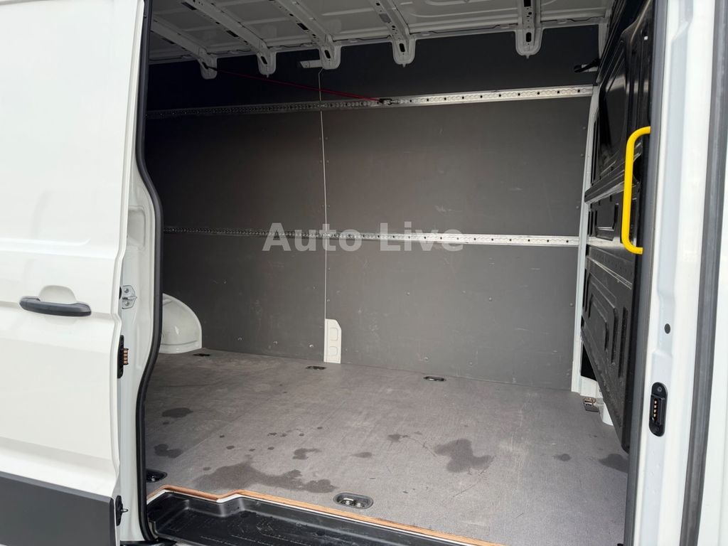 Volkswagen Crafter 2024