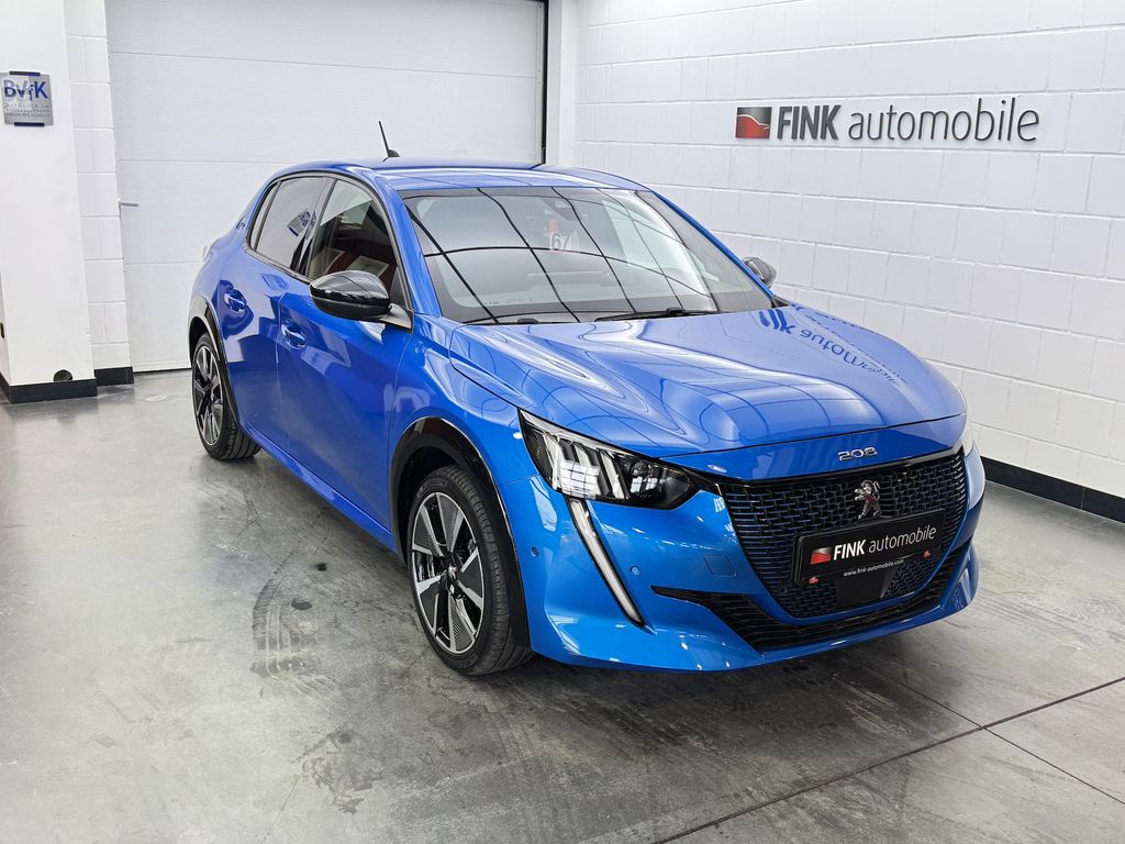 Peugeot 208 2021