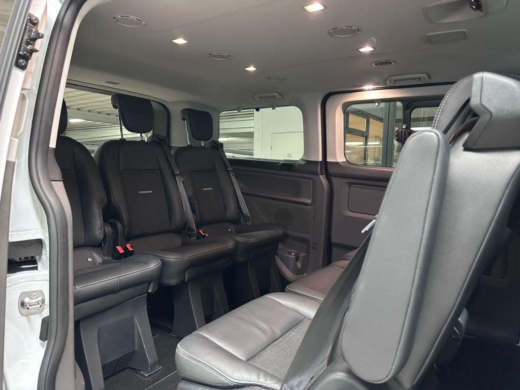 Ford Tourneo Custom 2023