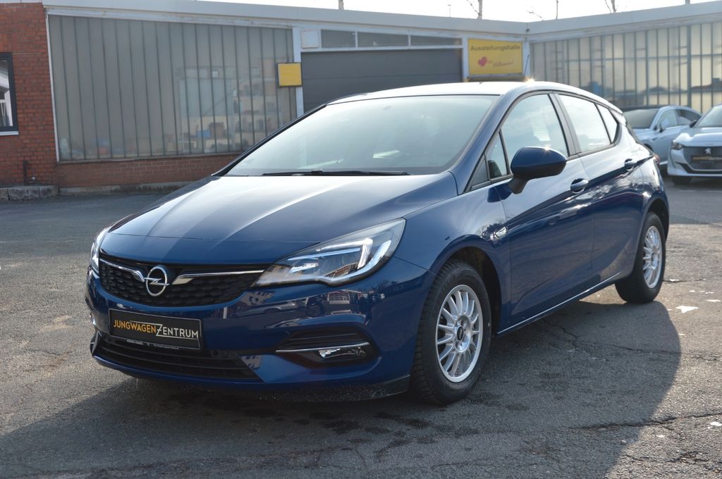 Opel Astra 2020