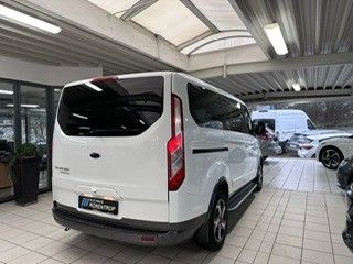 Ford Tourneo Custom 2023