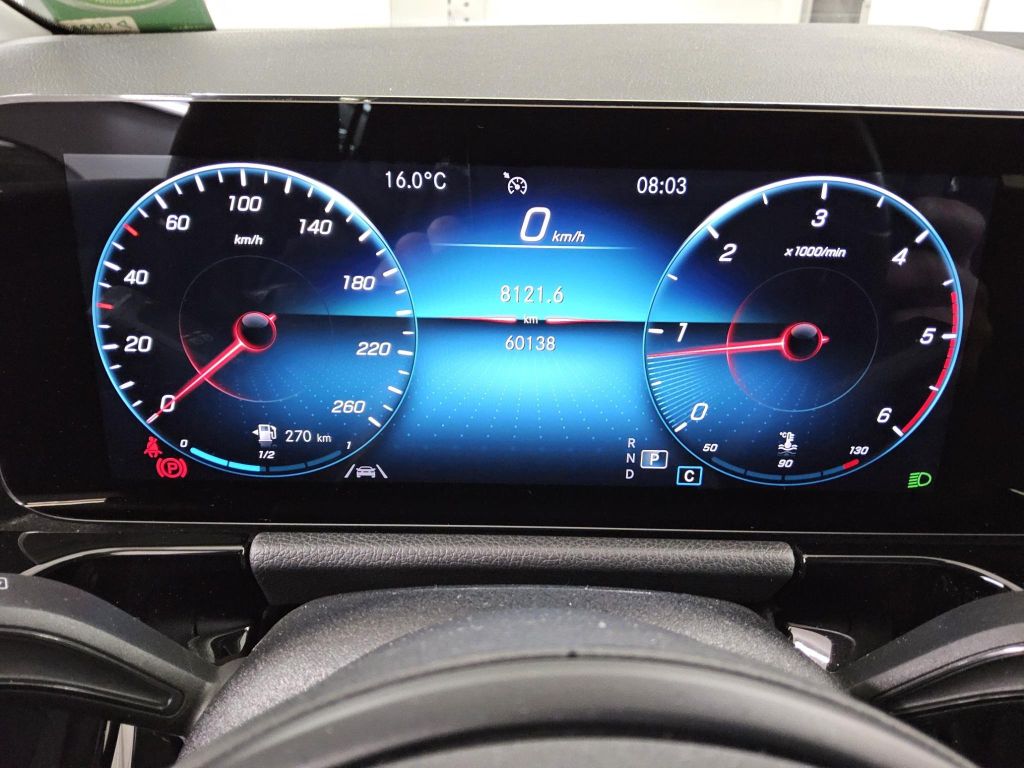 Mercedes-Benz GLA 180 2022