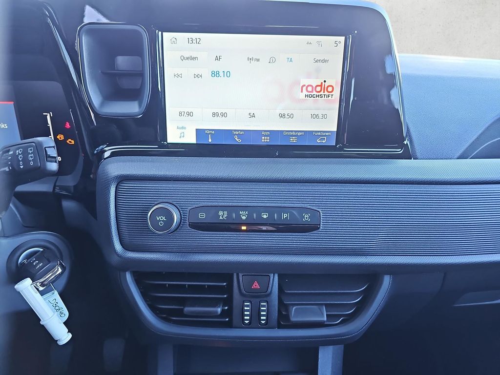 Ford Tourneo Courier 2026