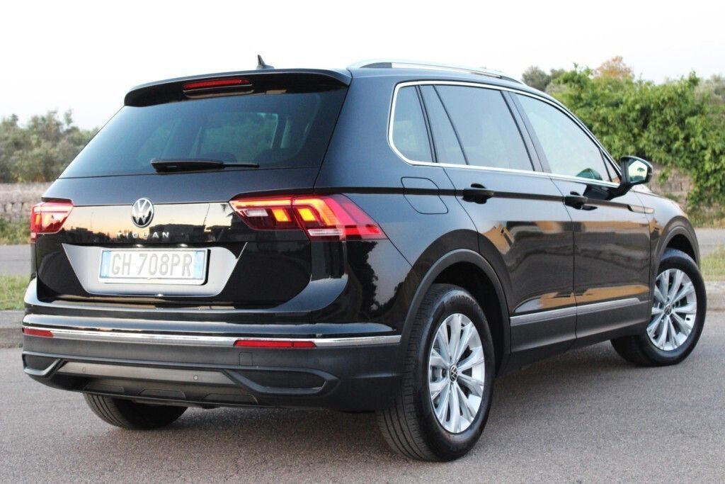 Volkswagen Tiguan 2021