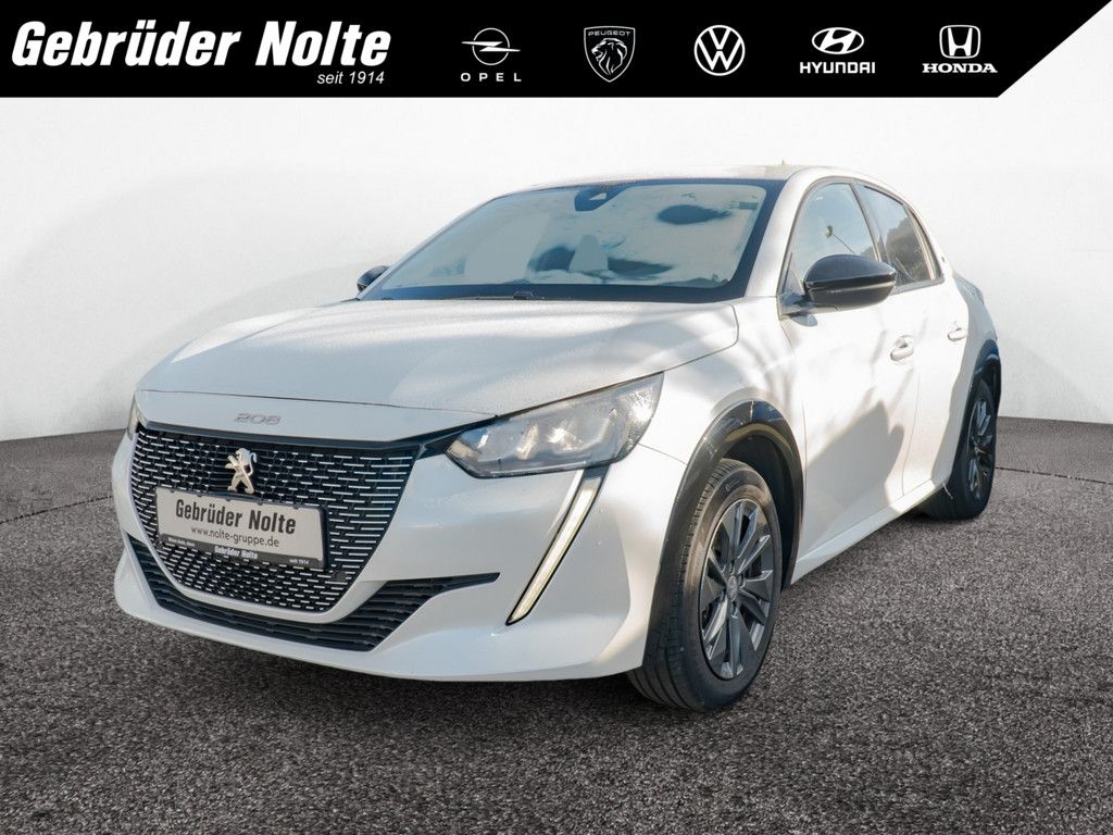 Peugeot e-208 2022