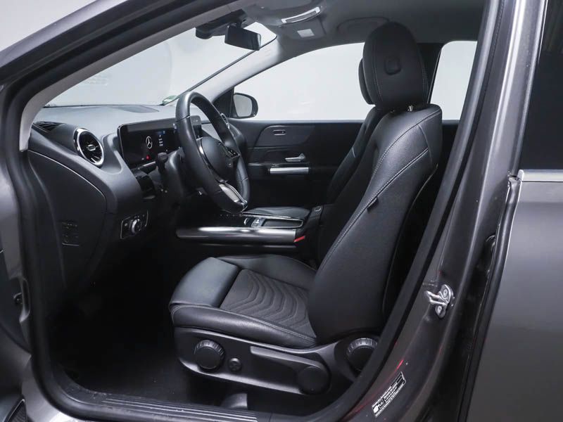 Mercedes-Benz B 200 2024