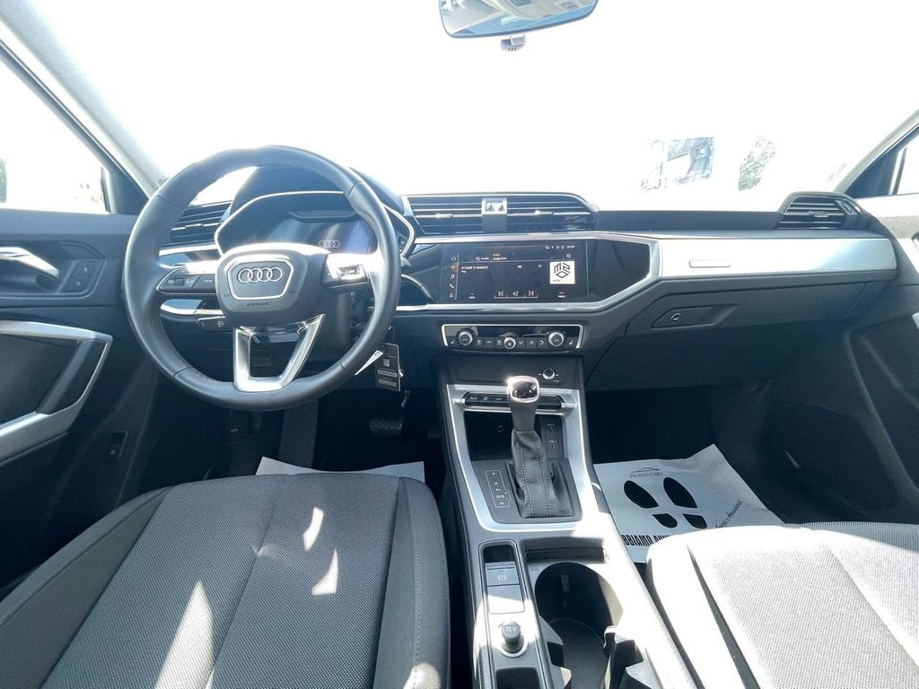 Audi Q3 2022