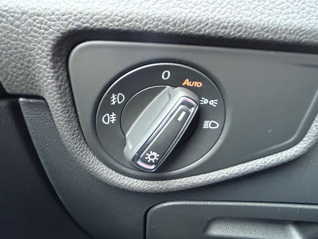 Volkswagen Touran 2025