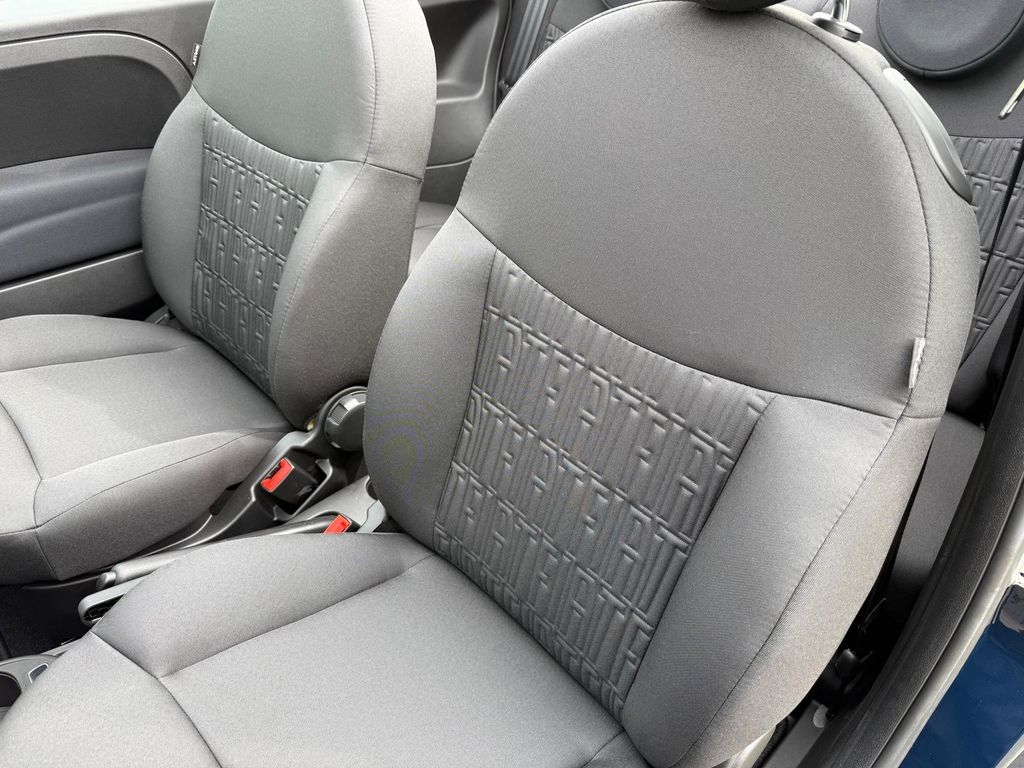 Fiat 500C 2024