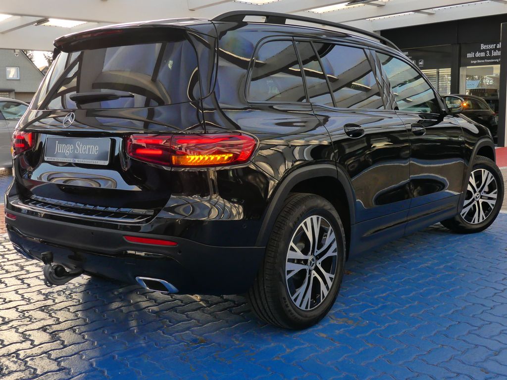 Mercedes-Benz GLB 180 2025