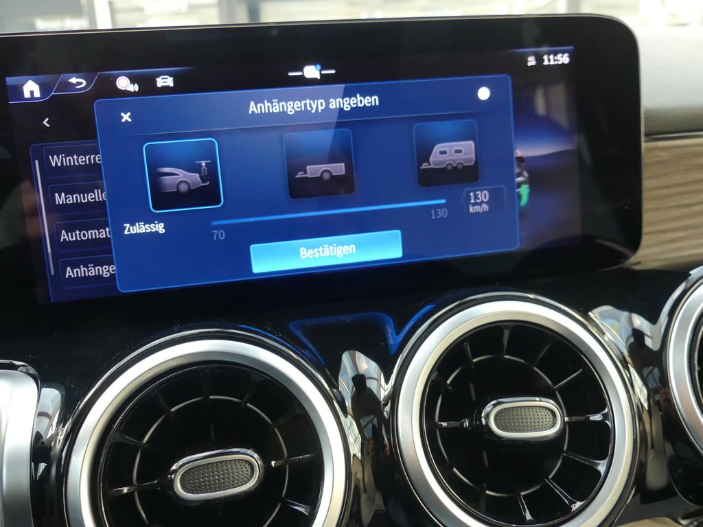 Mercedes-Benz GLB 180 2025