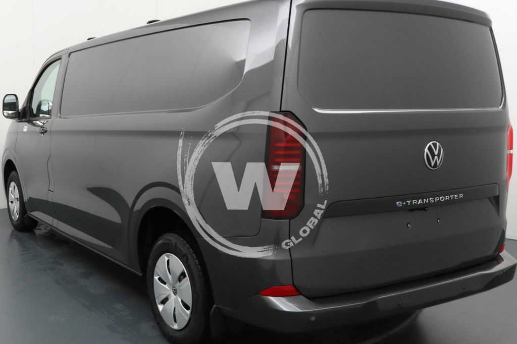 Volkswagen T7 Transporter