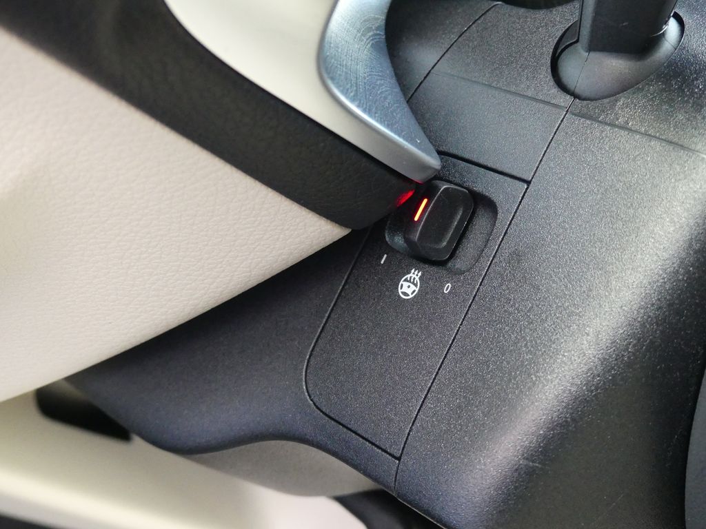 Mercedes-Benz GLB 180 2025