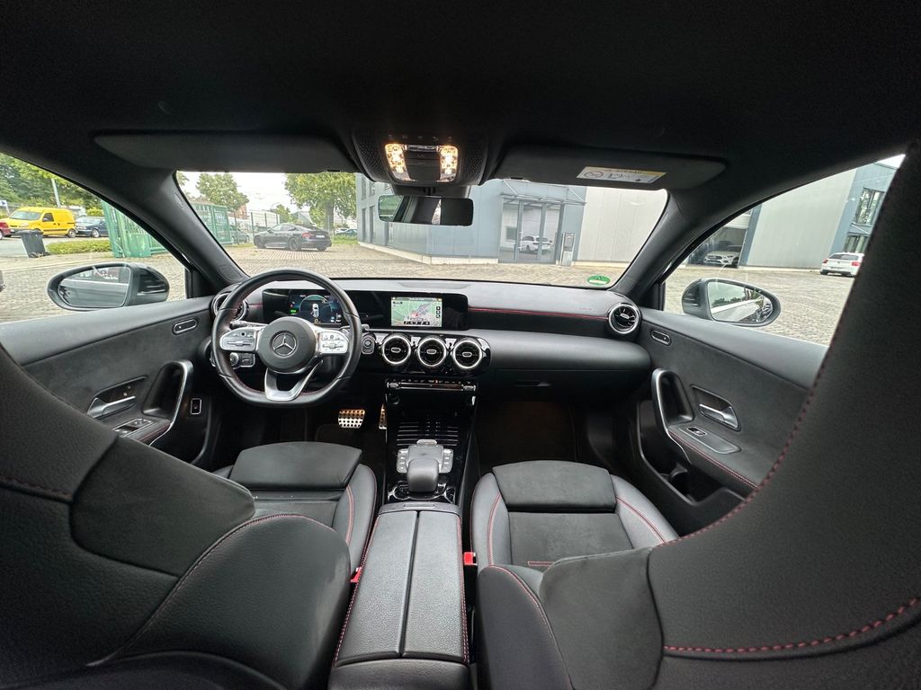Mercedes-Benz A 250 2021