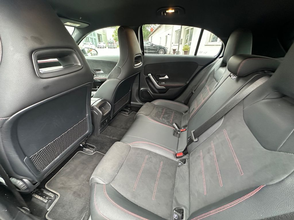 Mercedes-Benz A 250 2021