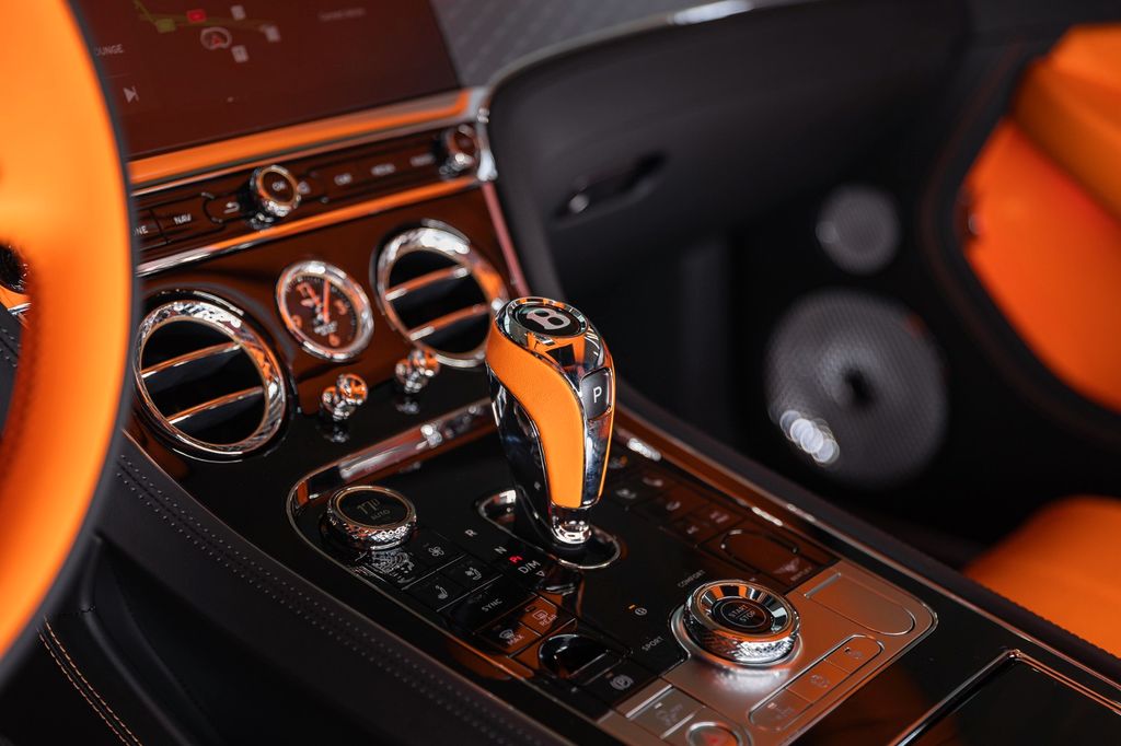 Bentley Continental GT 2025