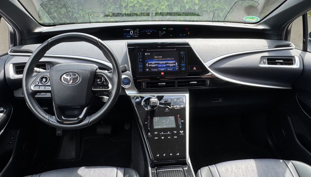 Toyota Mirai 2018