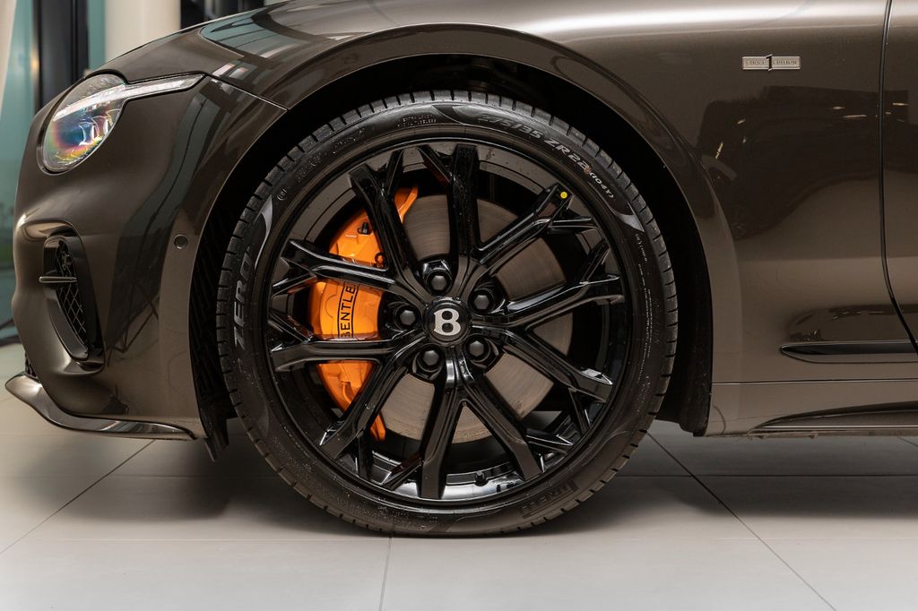 Bentley Continental GT 2025