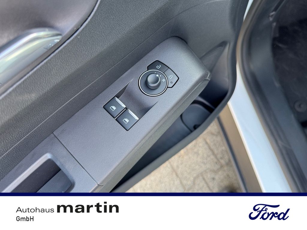 Ford Transit Courier 2025