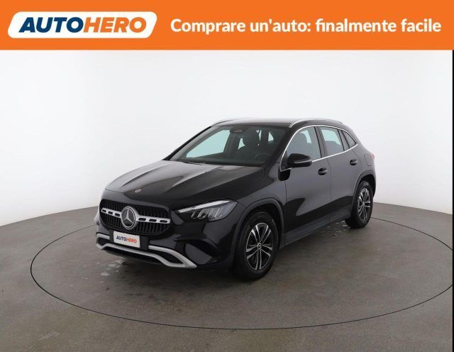 Mercedes-Benz GLA 180 2025