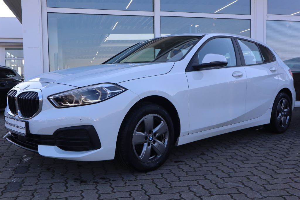 BMW 118 2023
