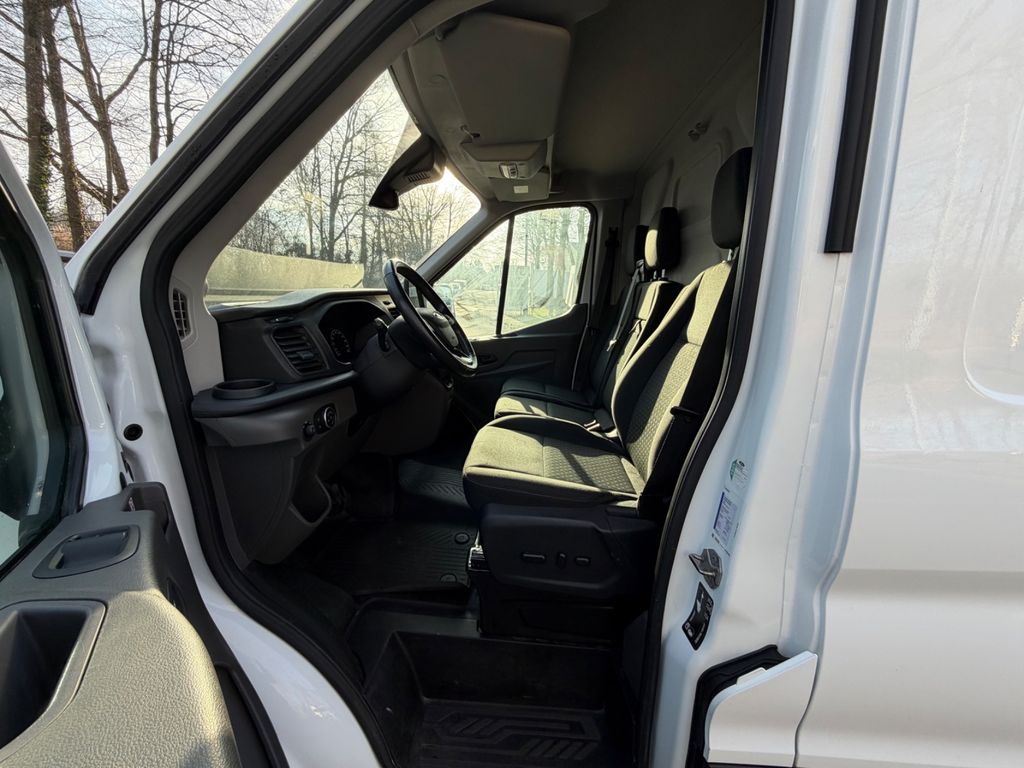 Ford Transit 2021