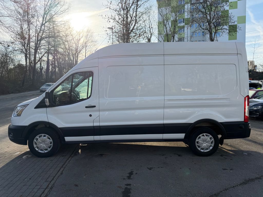 Ford Transit 2021