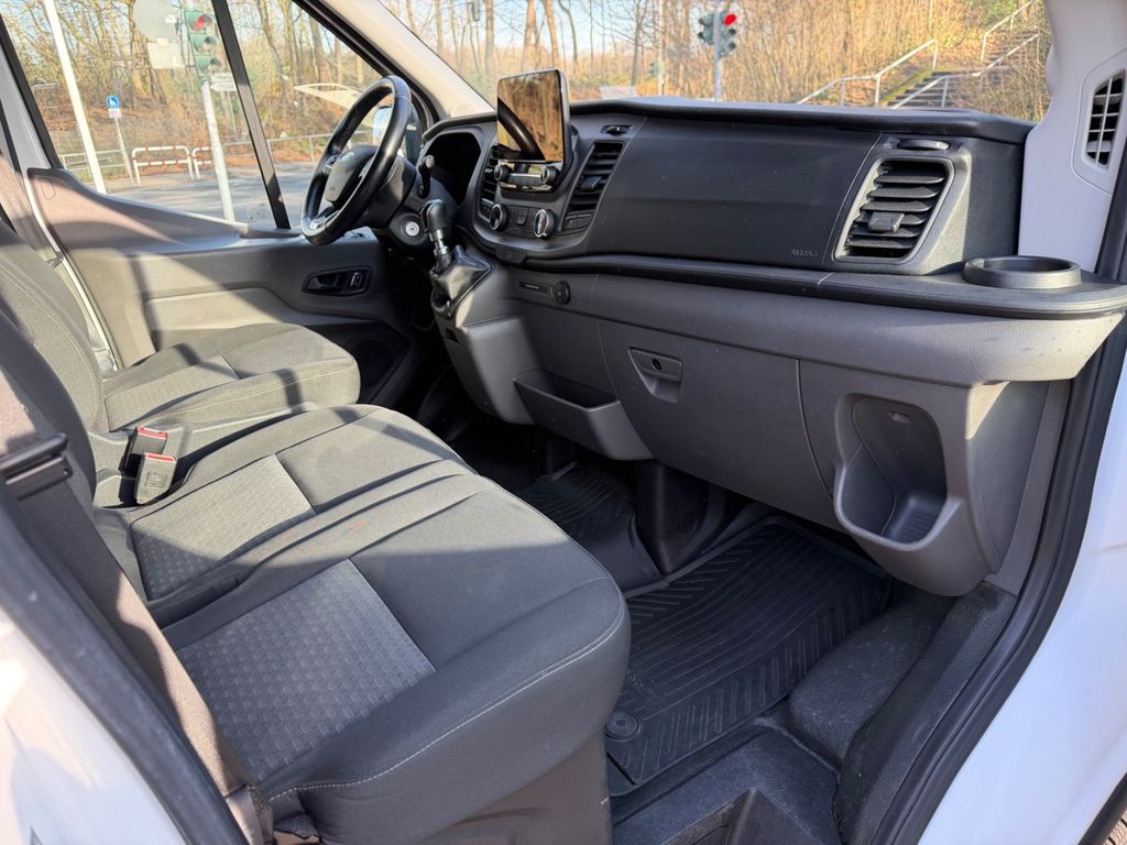Ford Transit 2021