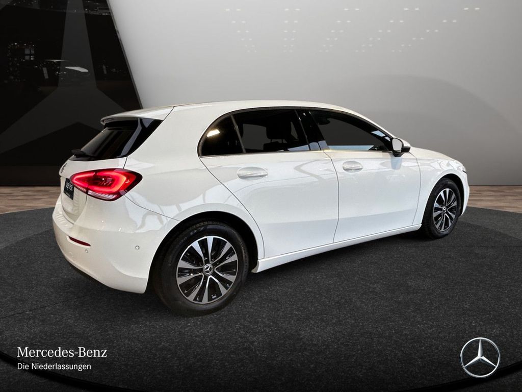 Mercedes-Benz A 180 2022