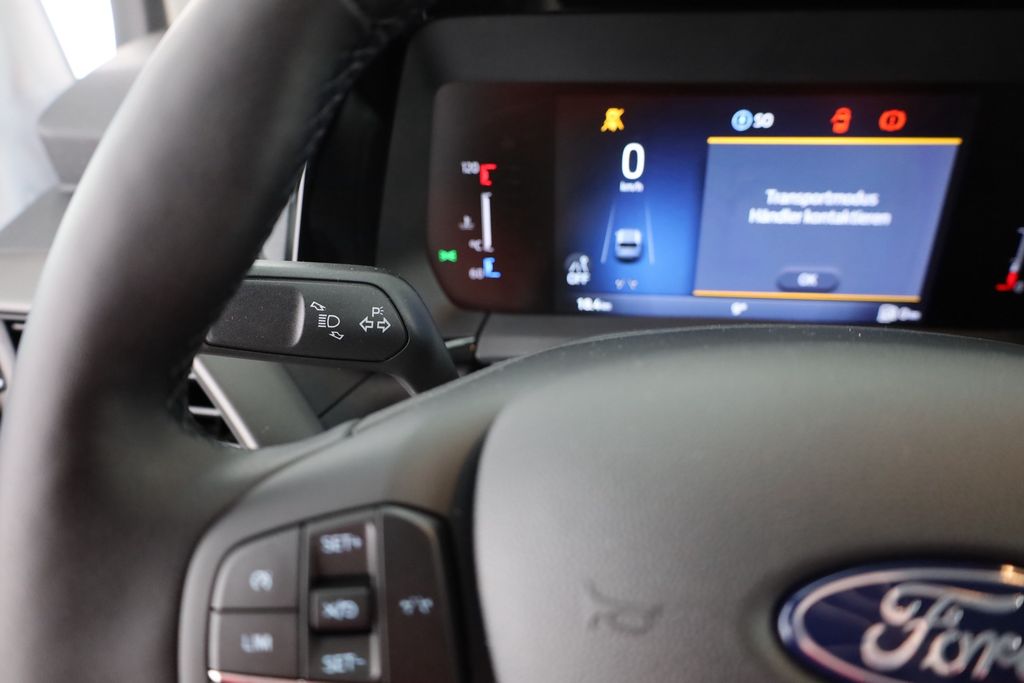 Ford Tourneo Courier 2025