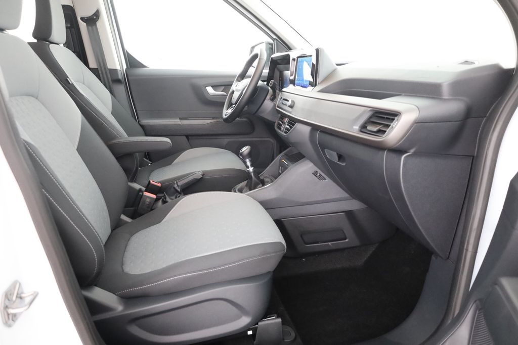 Ford Tourneo Courier 2025