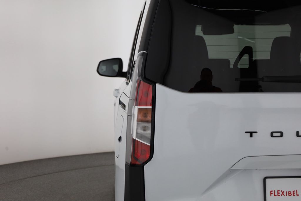 Ford Tourneo Courier 2025